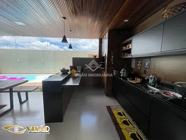 Casa com 300m² 2 quartos e 1 banheiro, à venda, no bairro Loteamento Village em Sinop