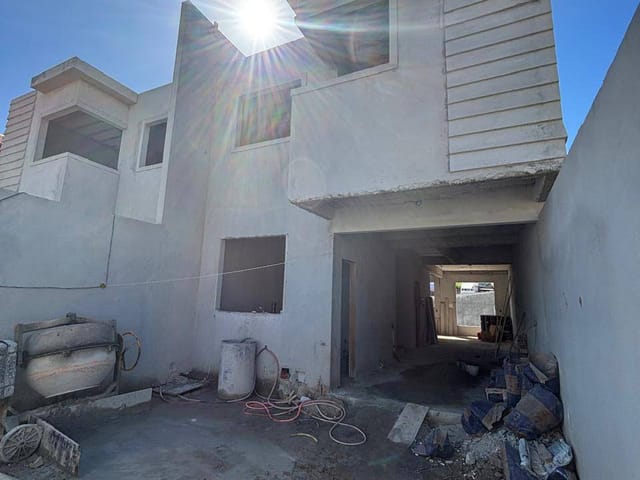 Casa com 180m² 4 quartos e 4 banheiros, à venda, no bairro Novo Horizonte em Macaé