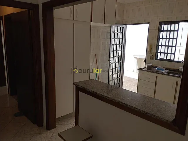 Casa 3 quartos e 2 banheiros, à venda, no bairro Vila Industrial em Bauru