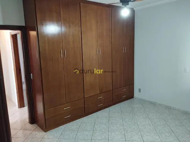 Casa 3 quartos e 2 banheiros, à venda, no bairro Vila Industrial em Bauru