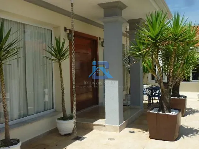 Casa com 1230m² 4 quartos e 1 banheiro, à venda, no bairro Parque da Fazenda em Itatiba