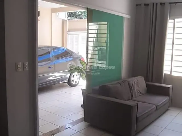 Casa com 160m² 3 quartos e 2 banheiros, à venda, no bairro Vale Quem Tem em Teresina
