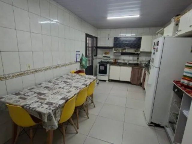 Casa 2 quartos e 1 banheiro, à venda, no bairro Vila Mogilar em Mogi das Cruzes