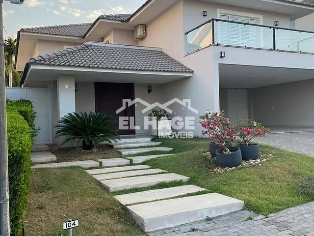 Casa com 581m² 4 quartos e 6 banheiros, à venda, no bairro Jardim das Américas em Cuiabá