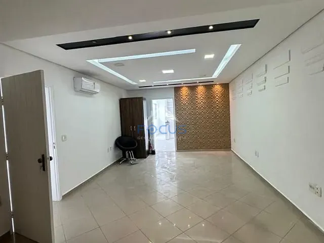 Casa com 287m² 5 quartos e 3 banheiros, à venda, no bairro Centro em Jundiaí