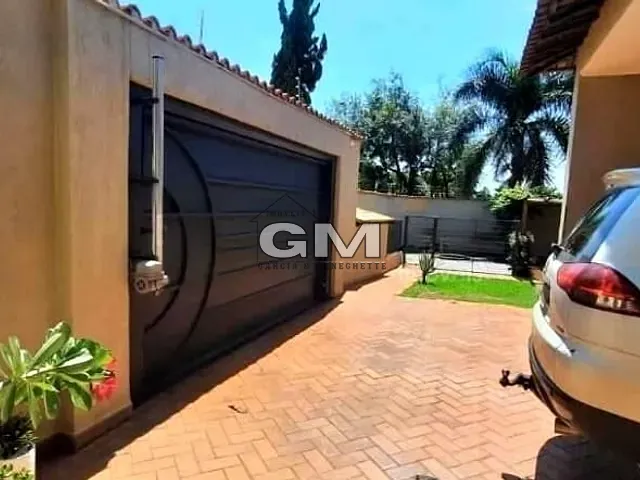 Casa com 840m² 4 quartos e 3 banheiros, à venda, no bairro Parque Residencial Lagoinha em Ribeirão Preto