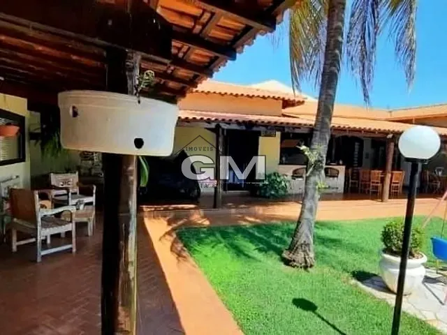 Casa com 840m² 4 quartos e 3 banheiros, à venda, no bairro Parque Residencial Lagoinha em Ribeirão Preto