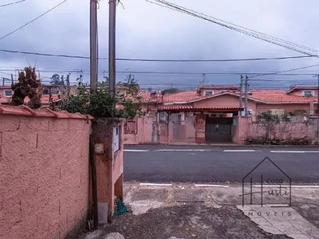 Casa com 70m² 2 quartos e 1 banheiro, à venda, no bairro Jardim Petrópolis em Cotia