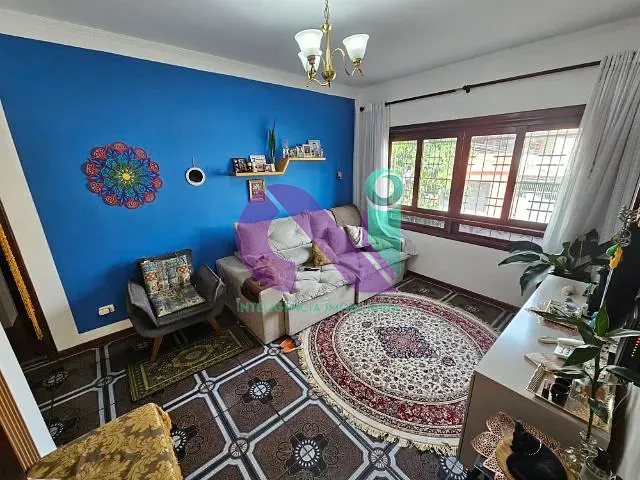 Casa com 250m² 3 quartos e 3 banheiros, à venda, no bairro Veloso em Osasco