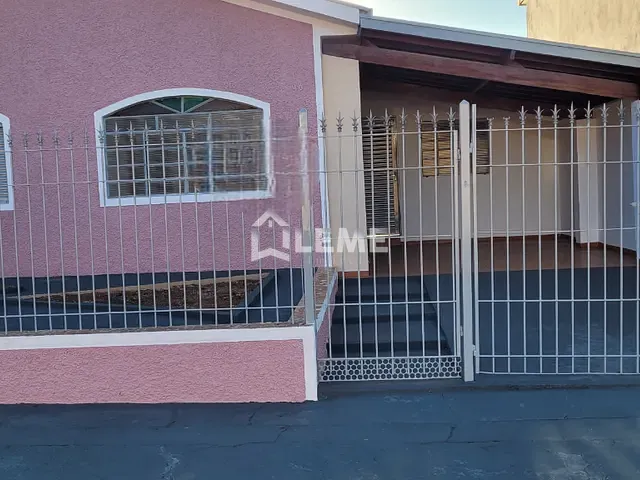 Casa com 300m² 2 quartos e 1 banheiro, à venda, no bairro Jardim Nova Mococa em Mococa