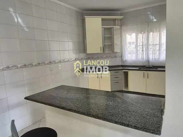Casa com 961m² 3 quartos e 3 banheiros, à venda, no bairro Santa Julia em Itupeva