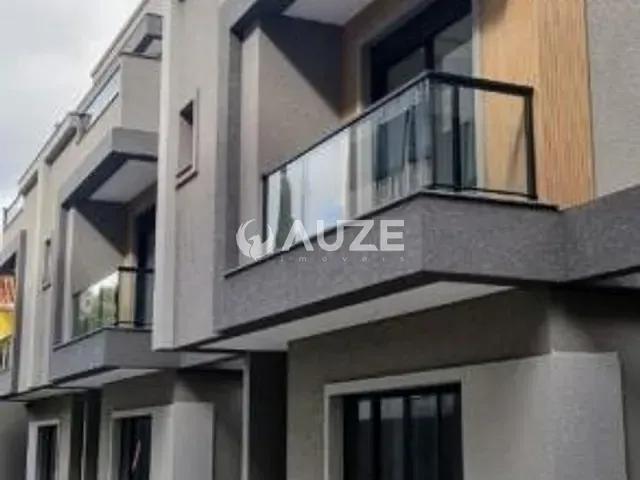 Casa com 192m² 3 quartos e 4 banheiros, à venda, no bairro Água Verde em Curitiba