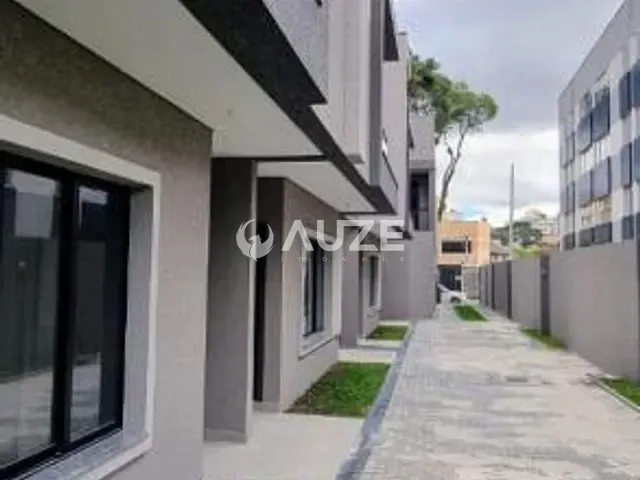 Casa com 192m² 3 quartos e 4 banheiros, à venda, no bairro Água Verde em Curitiba