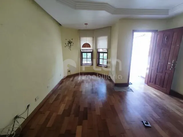 Casa 3 quartos e 3 banheiros, à venda, no bairro Vila Irmãos Arnoni em São Paulo