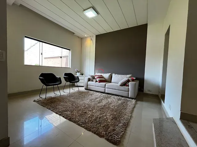 Casa com 309m² 3 quartos e 4 banheiros, à venda, no bairro Aragarça em Londrina