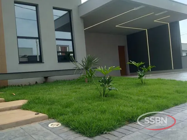 Casa com 300m², à venda, no bairro Engenho Velho em Nova Odessa