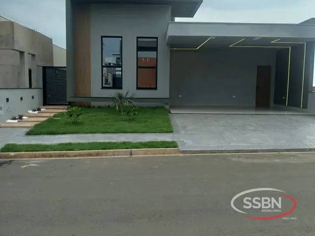 Casa com 300m², à venda, no bairro Engenho Velho em Nova Odessa