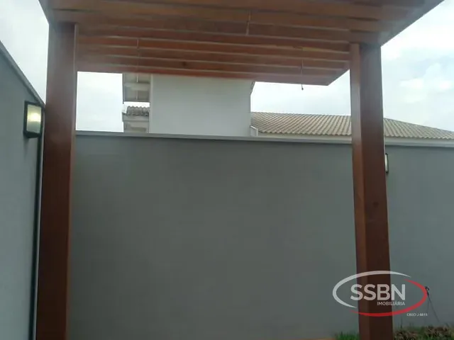 Casa com 300m², à venda, no bairro Engenho Velho em Nova Odessa