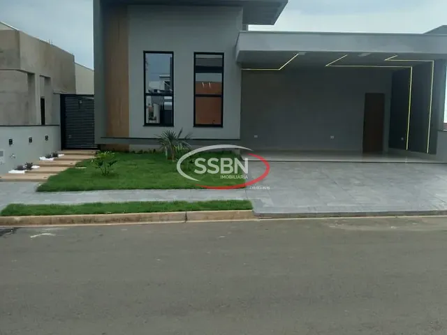 Casa com 300m², à venda, no bairro Engenho Velho em Nova Odessa
