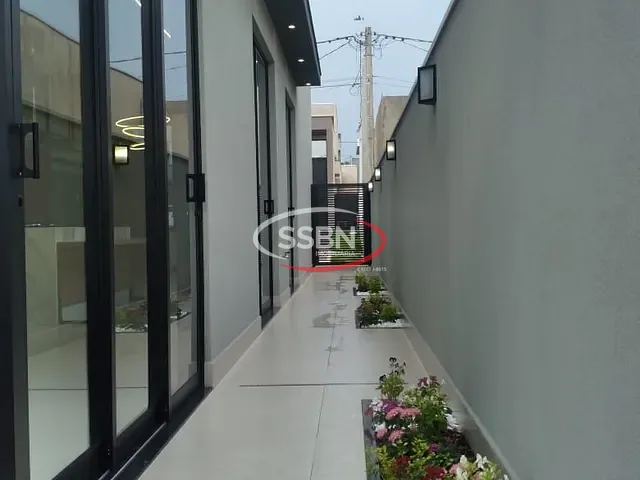Casa com 300m², à venda, no bairro Engenho Velho em Nova Odessa