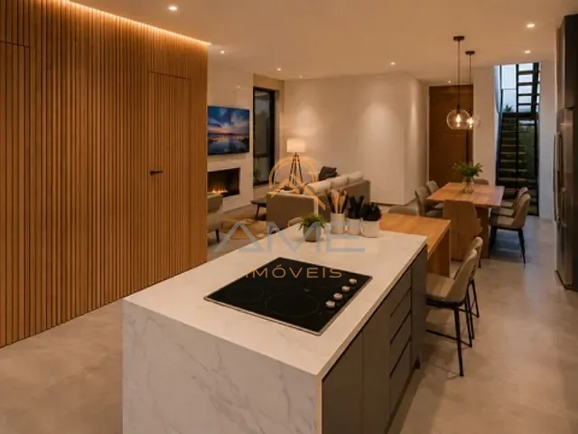 Casa 3 quartos e 4 banheiros, à venda, no bairro Laranjal em Pelotas