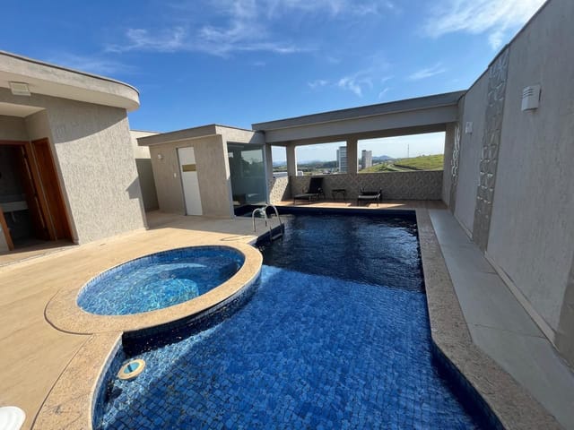 Casa com 497m² 3 quartos e 7 banheiros, à venda, no bairro Vale dos Cristais em Macaé