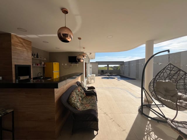 Casa com 497m² 3 quartos e 7 banheiros, à venda, no bairro Vale dos Cristais em Macaé