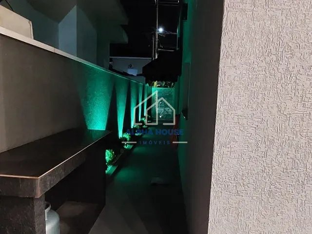 Casa com 300m² 4 quartos e 3 banheiros, à venda, no bairro Loteamento Residencial Campos do Conde II em Tremembé