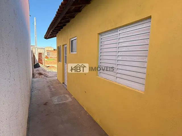 Casa 1 quarto e 1 banheiro, à venda, no bairro Tangarás em Bauru