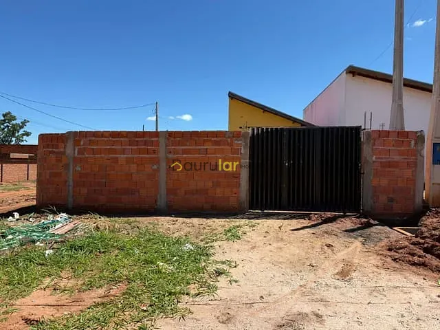 Casa 1 quarto e 1 banheiro, à venda, no bairro Tangarás em Bauru