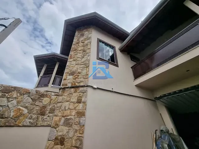 Casa com 268m² 3 quartos e 5 banheiros, à venda, no bairro Loteamento Itatiba Park em Itatiba