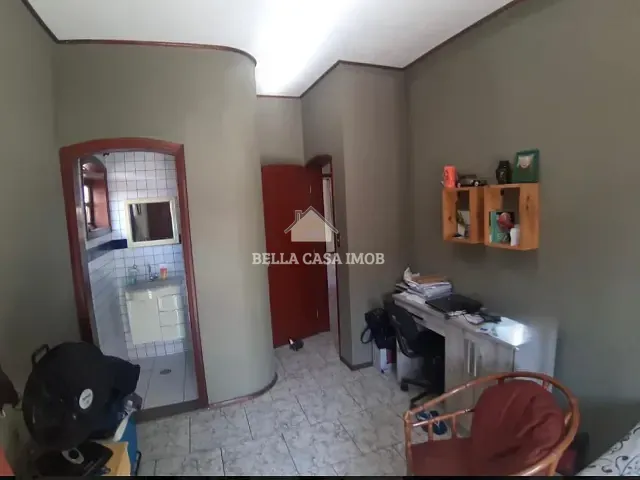 Casa com 200m² 5 quartos e 4 banheiros, à venda, no bairro Jardim São Paulo em Sorocaba