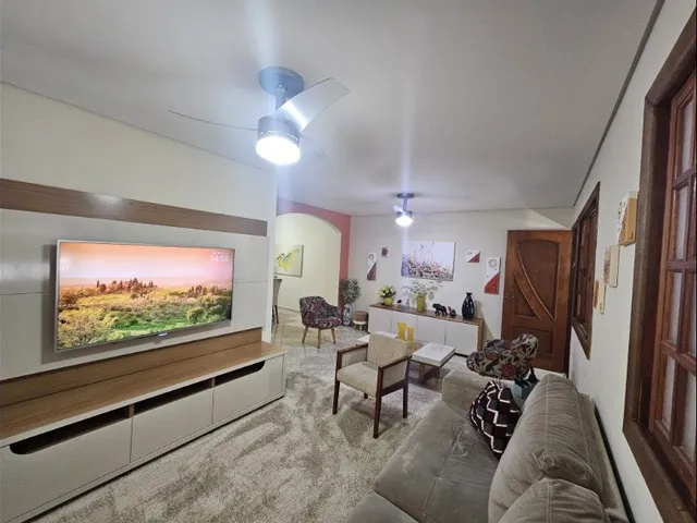 Casa 2 quartos e 2 banheiros, à venda, no bairro Conjunto Residencial Nova Bertioga em Mogi das Cruzes