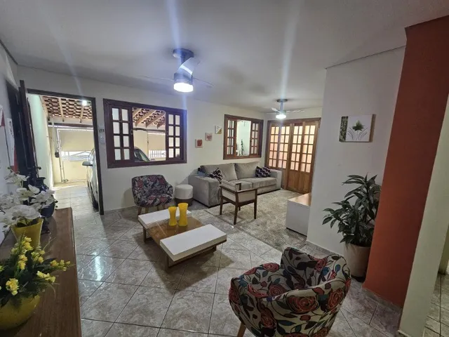 Casa 2 quartos e 2 banheiros, à venda, no bairro Conjunto Residencial Nova Bertioga em Mogi das Cruzes