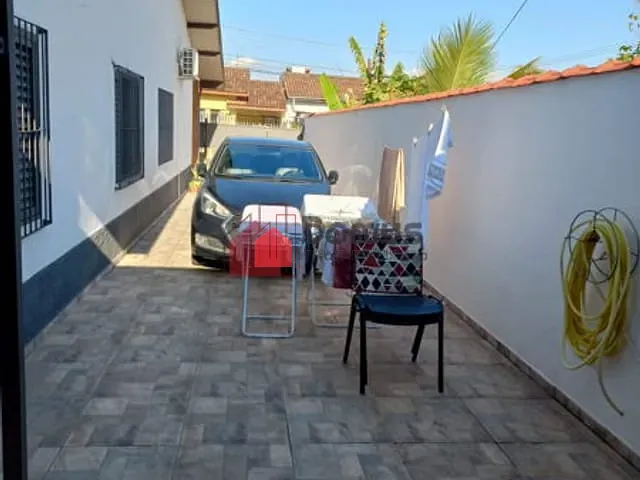 Casa com 288m², à venda, no bairro Loteamento Residencial Andrade em Pindamonhangaba