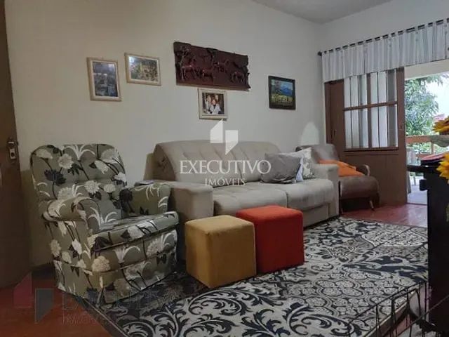 Casa com 638m² 4 quartos e 2 banheiros, à venda, no bairro Centro em Arroio Do Meio