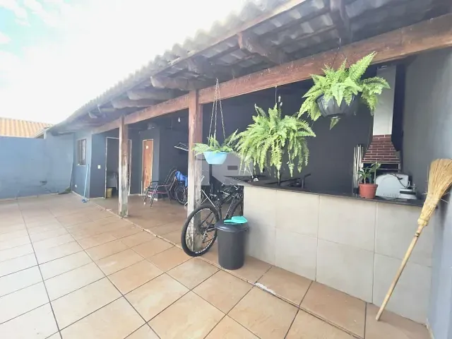 Casa com 252m² 3 quartos e 2 banheiros, à venda, no bairro Jardim Nobre em Rolândia