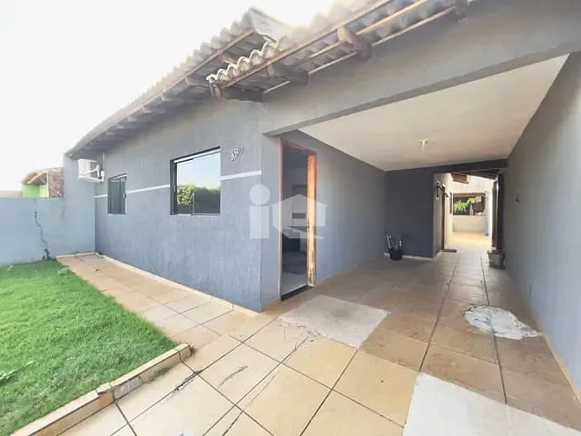 Casa com 252m² 3 quartos e 2 banheiros, à venda, no bairro Jardim Nobre em Rolândia