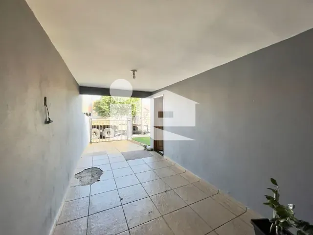 Casa com 252m² 3 quartos e 2 banheiros, à venda, no bairro Jardim Nobre em Rolândia