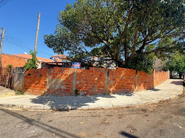 Terreno com 213m², à venda, no bairro Jardim Lírio em Tatuí