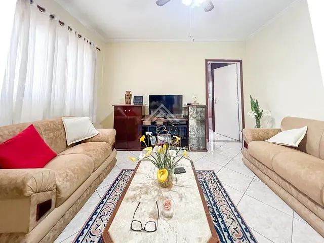Casa com 180m² 3 quartos e 2 banheiros, à venda, no bairro Vila Pirapora em Jundiaí