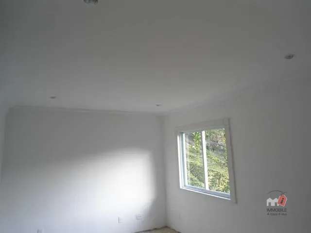 Casa à venda, no bairro Independência em Petrópolis