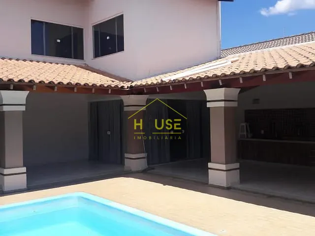Casa com 300m² 3 quartos e 2 banheiros, à venda, no bairro Jardim Alvorada em Votuporanga