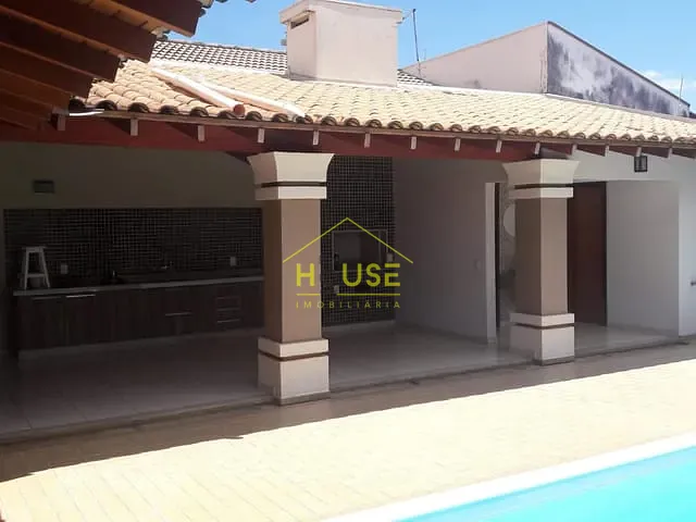 Casa com 300m² 3 quartos e 2 banheiros, à venda, no bairro Jardim Alvorada em Votuporanga