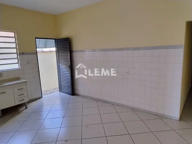 Casa com 175m² 2 quartos e 1 banheiro, à venda, no bairro Jardim São Domingos em Mococa