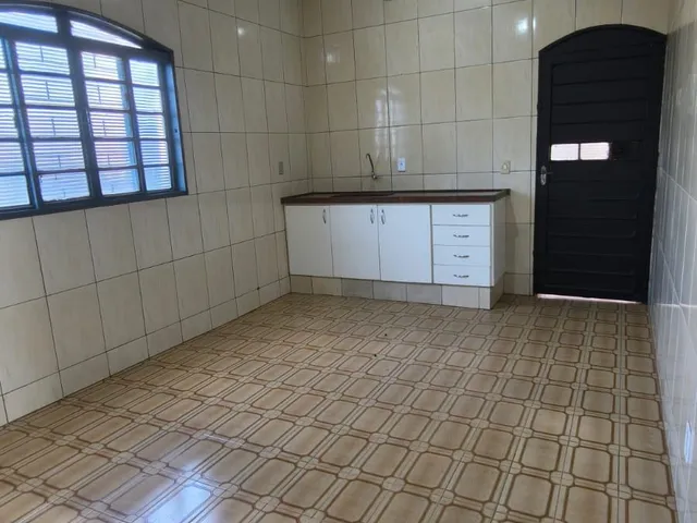 Foto do Casa - Casa para locação no Jardim Santa Maria com 2 quartos e 2 vagas de garagem. | IMOBILIARIA FIGUEIREDO