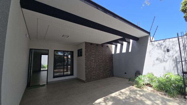 Casa 3 quartos e 2 banheiros, à venda, no bairro Parque das Grevíleas em Maringá