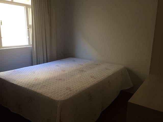 Casa com 300m² 3 quartos e 2 banheiros, à venda, no bairro São Pedro em Arcos