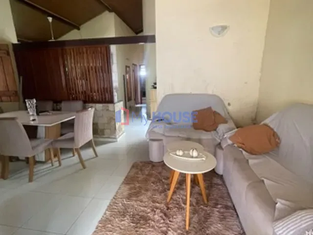 Casa com 398m² 3 quartos e 3 banheiros, à venda, no bairro São Francisco em Ilhéus