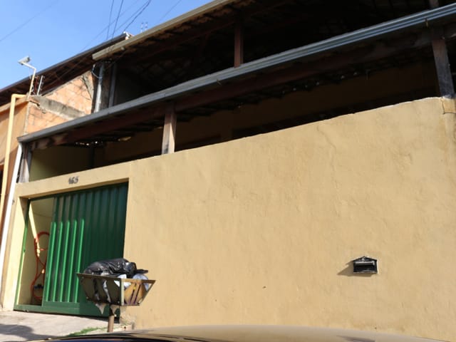 Casa com 220m² 3 quartos e 3 banheiros, à venda, no bairro Heliópolis em Belo Horizonte